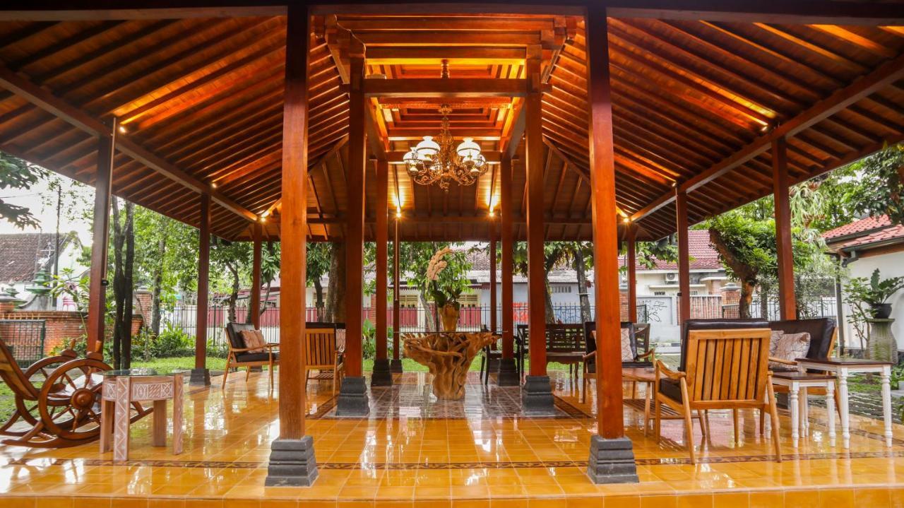 Kutus Kutus Omah Siliran Heritage Yogyakarta Bagian luar foto
