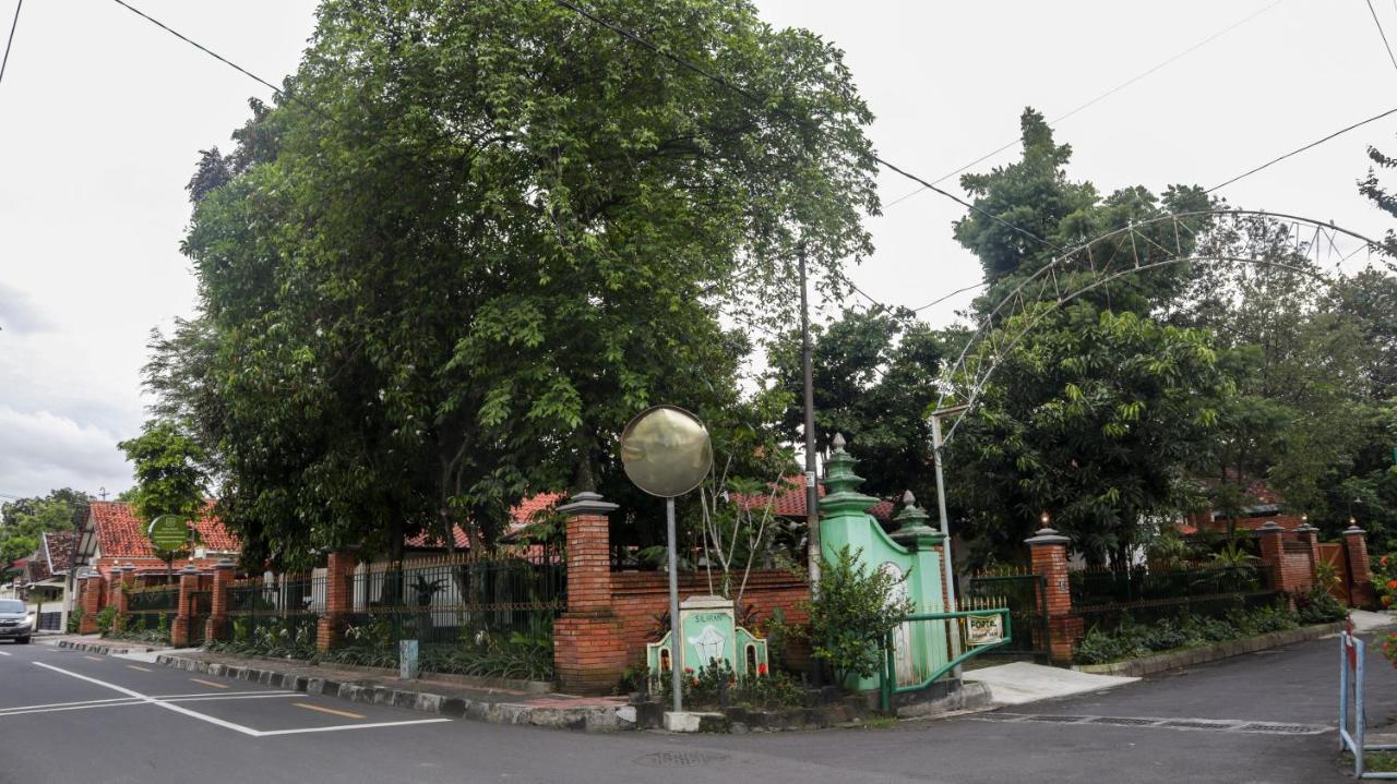 Kutus Kutus Omah Siliran Heritage Yogyakarta Bagian luar foto